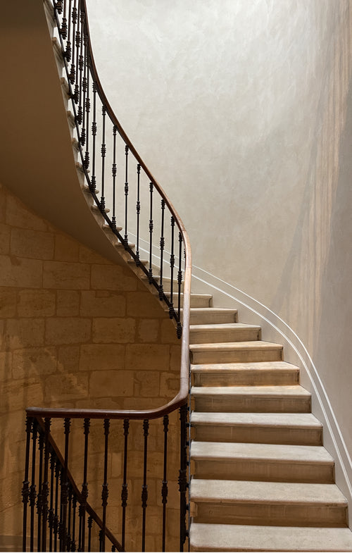 Chartrons_Coutume_Studio_escalier_pierre