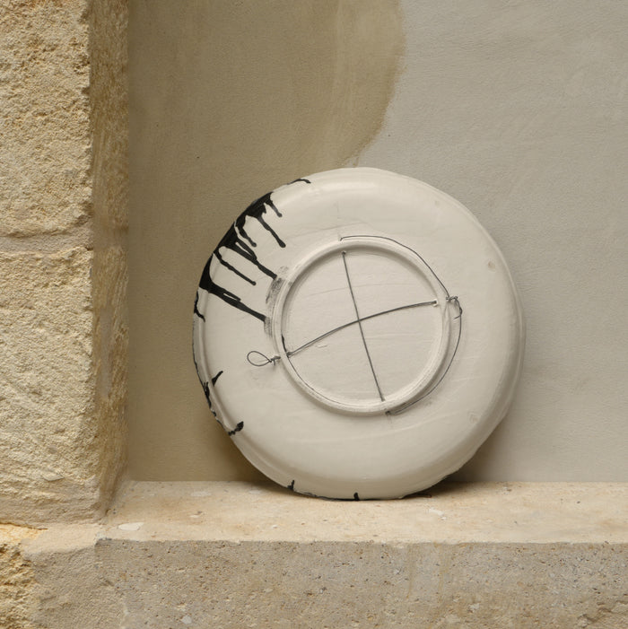 Grand plat en porcelaine