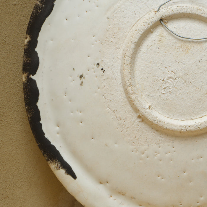 Petit plat en grès émaillé