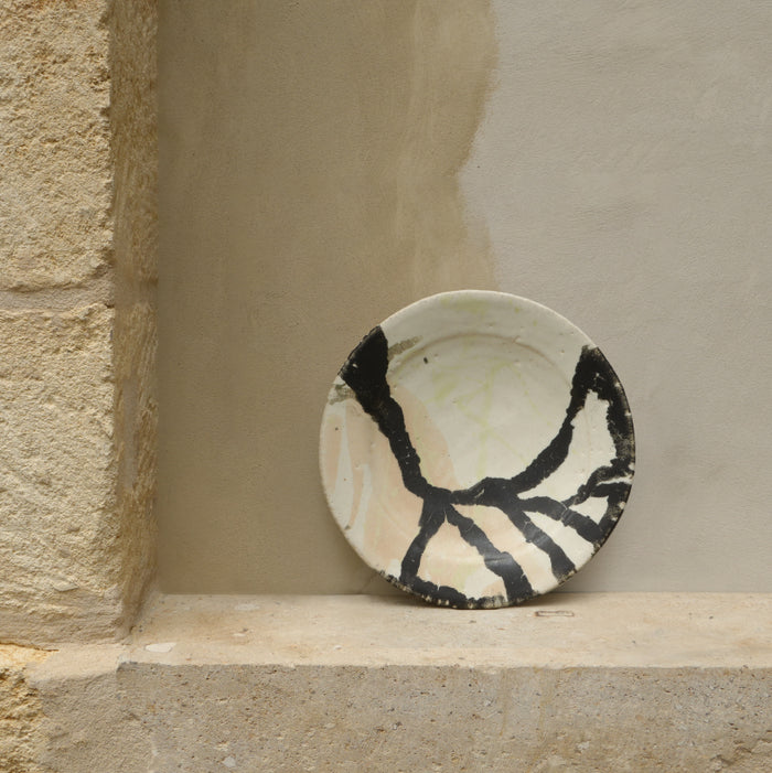 Plat en grès émaillé