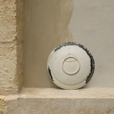 Plat en grès émaillé