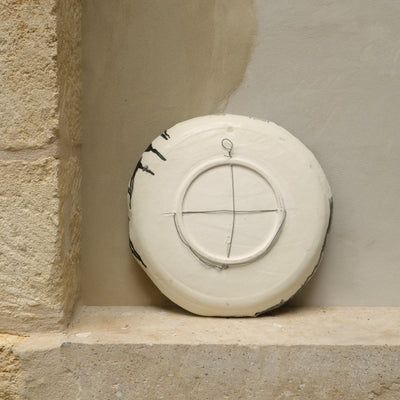 Grand plat en porcelaine