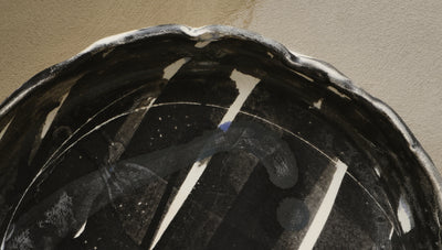 Grand plat en porcelaine